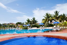 Radisson Blu Resort Goa Cavelossim Beach