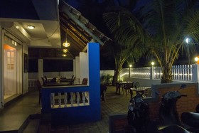Veeniola Holiday Home