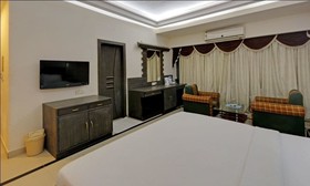 Silver Sands Beach Resort