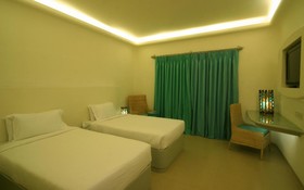 The Golden Crown Hotel & Spa, Colva