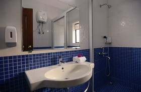 Treehouse Blue Villas