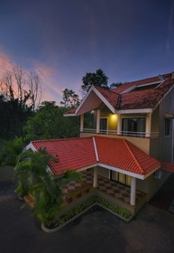 Treehouse Blue Villas