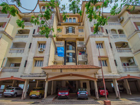 OYO Home 13604 Graceful 2BHK