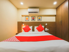 City Xpress Hotel Rooms by OYO Rooms