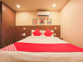 City Xpress Hotel Rooms by OYO Rooms
