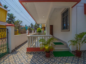 OYO Home 12866 Luxurious Stay