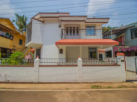 OYO Home 12866 Luxurious Stay