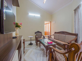 OYO Home 12866 Luxurious Stay