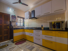 OYO Home 12866 Luxurious Stay