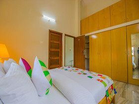 OYO Home 12866 Luxurious Stay