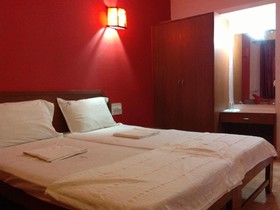 Poonam Village Resort