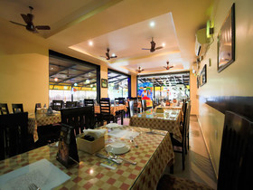 Camron Guest House by OYO Rooms