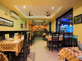 Camron Guest House by OYO Rooms