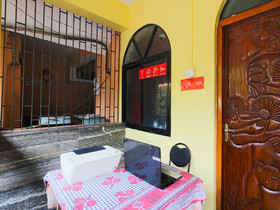 Villa Cruz Guest House by OYO Rooms