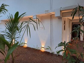Apricot Inn