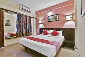 Hotel Rajeshwar
