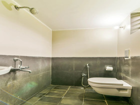 Hotel Ashoka King
