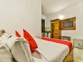 Hotel Ashoka King