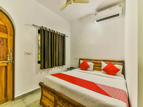 Hotel Ashoka King
