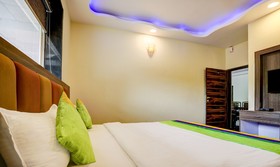 Rooh Grand by Treebo Hotels