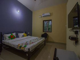 OYO Home 15911 Green View Studio