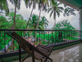 OYO Home 15911 Green View Studio