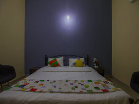 OYO Home 15911 Green View Studio