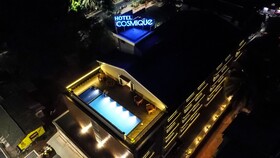 Hotel Cosmique