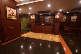 Seasons Hotel & Resorts