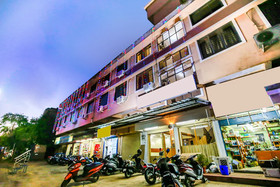 Srinivas Residency By OYO Rooms