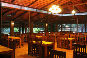 Shangri-La Jungle Resort