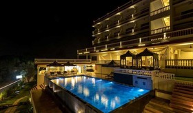 Aarya Boulevard by OYO Rooms