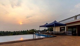 Aarya Boulevard by OYO Rooms