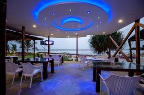 Boomerang Beach Resort & SPA Goa