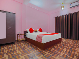 Hotel Padma by OYO Rooms