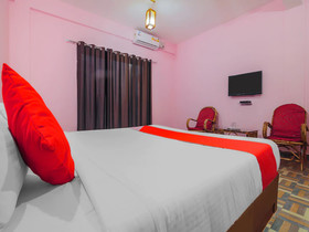 Hotel Padma by OYO Rooms