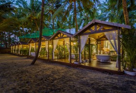 Larisa Beach Resort by Svenska