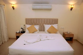 Morjim Holiday Beach Resort