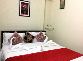 Morjim Queen Beach Resort