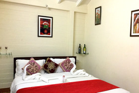 Morjim Queen Beach Resort