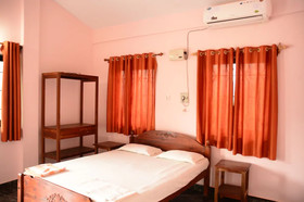 Morjim Sunset Guesthouse
