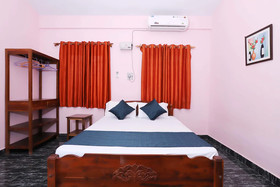 Morjim Sunset Guesthouse