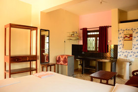 Morjim Sunset Guesthouse