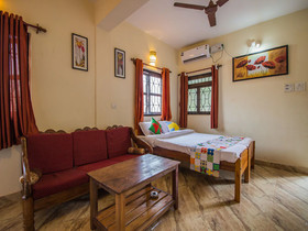 Morjim Sunset Guesthouse by OYO Rooms