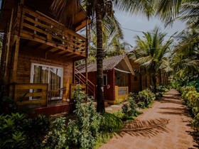 OYO 14147 Home Beach Facing Cottages Morjim