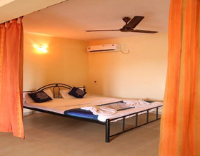 Room Maangta 322 Morjim Goa