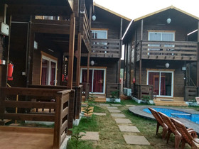 Wenzet Cottages