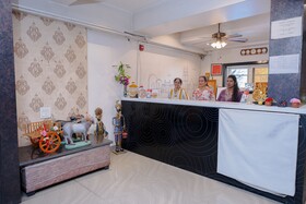 Kjsp Seasons Hotel