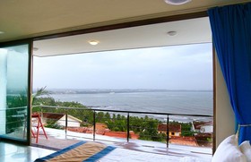 The Acacia Villa Reis Magos Classic