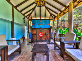 Vartys - The Hillside Huts